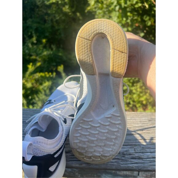 Nike DUEL RACER GS 'WHITE BLACK' Sz 6 Youth 921479-101 - Picture 4 of 8